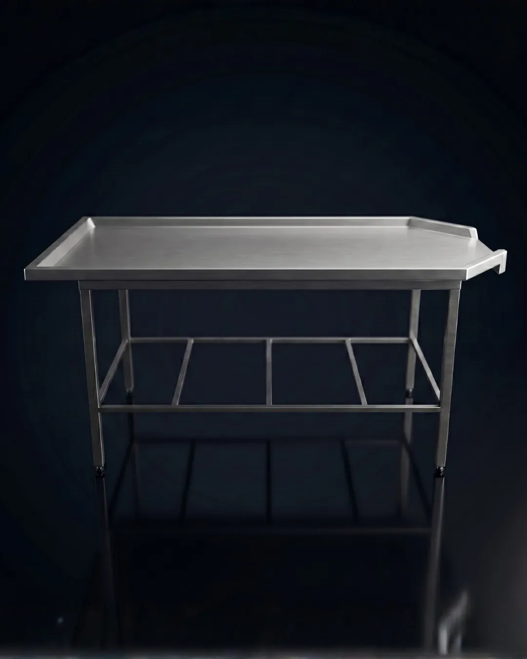 TRACZ stuff machine table construction – side profile view.